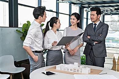 阅文集团推出国内首个网文大模型“阅文妙笔” 号称作者“金手指”